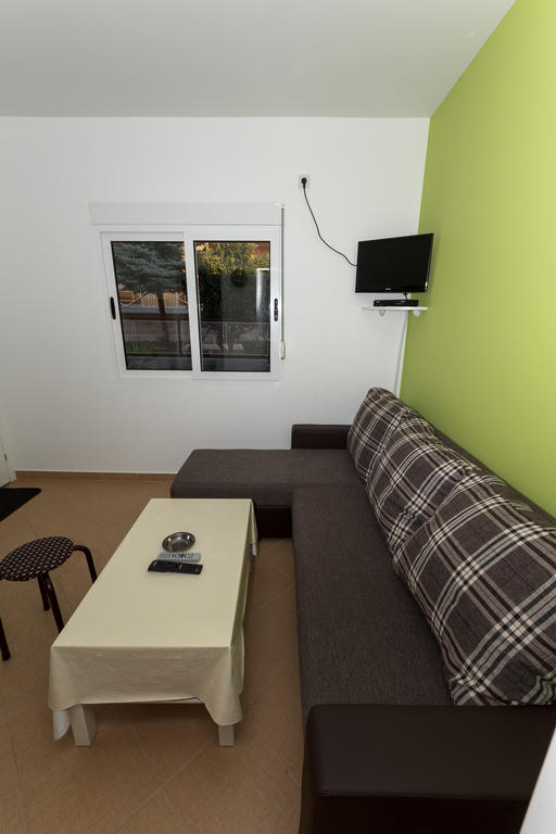 Apartments Sergej Sutomore Room photo